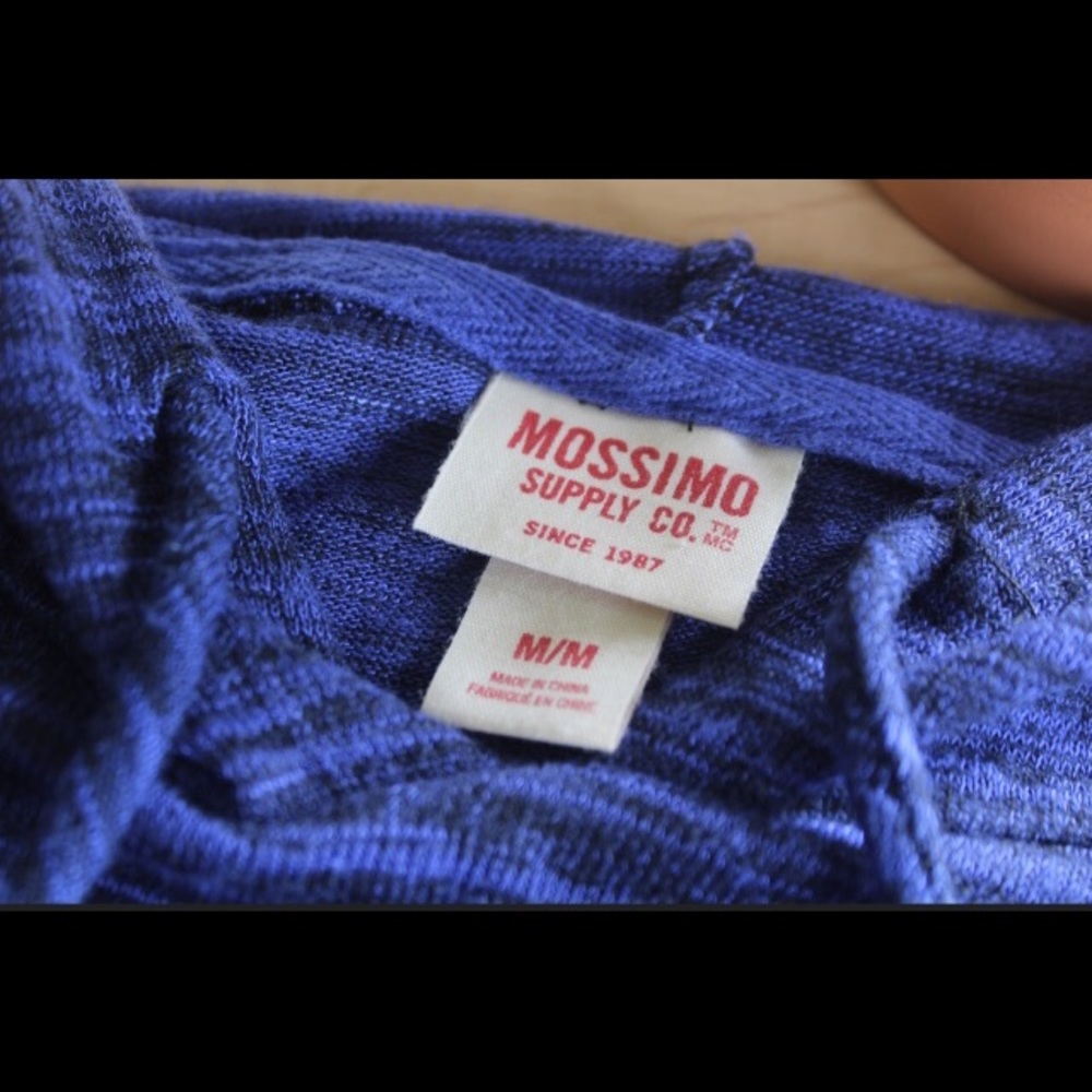 Blue sweater - Picture 2 of 2